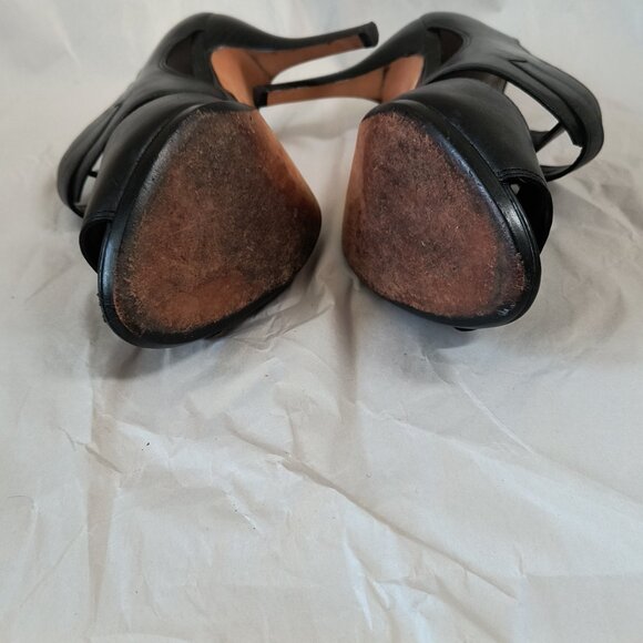 Max Studio Leather Heels 7.5 - Picture 6 of 8